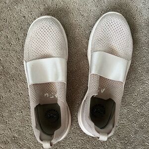 APL slip on running shoes